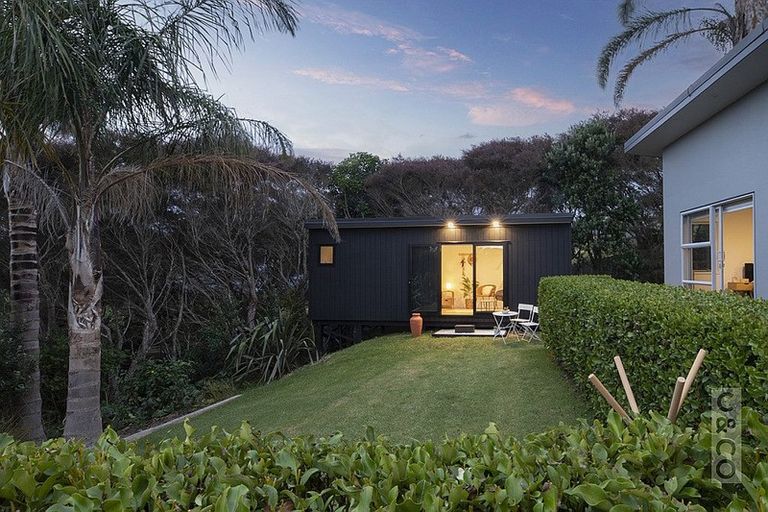 Photo of property in 10 The Rise, Waimauku, 0812