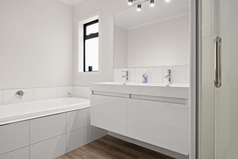 Photo of property in 2 Probert Crescent, Chartwell, Hamilton, 3210