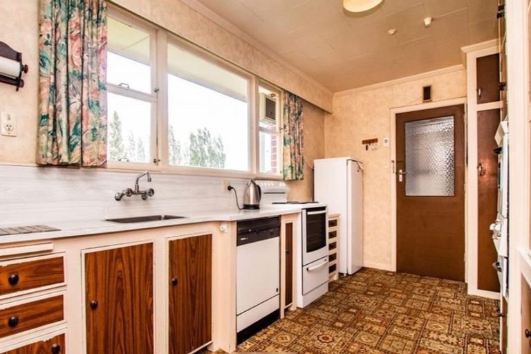 Photo of property in 326 Great North Road, Winton, 9720