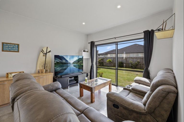Photo of property in 30 Marram Place, Mangawhai Heads, Mangawhai, 0505