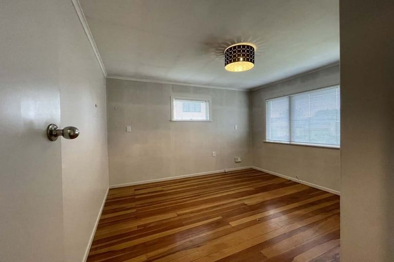 Photo of property in 155 Russell Road, Manurewa, Auckland, 2102