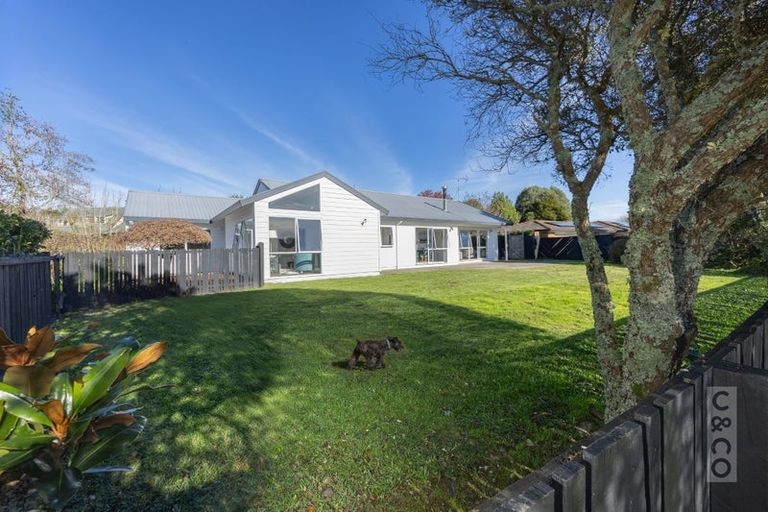 Photo of property in 4 Vintners Close, Huapai, Kumeu, 0810