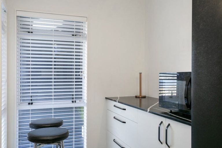 Photo of property in 86 Wakeman Road, Acacia Bay, Taupo, 3330