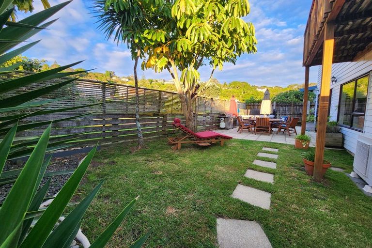 Photo of property in 42a Matakatia Parade, Matakatia, Whangaparaoa, 0930