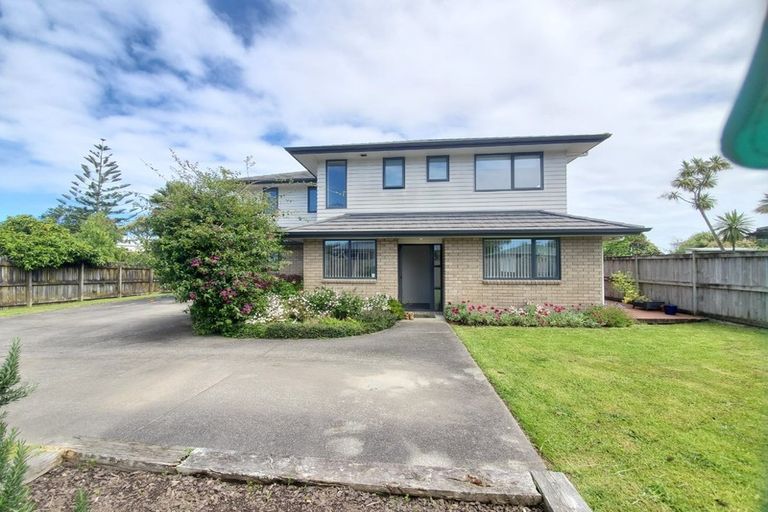 Photo of property in 20a Duncan Avenue, Te Atatu South, Auckland, 0610