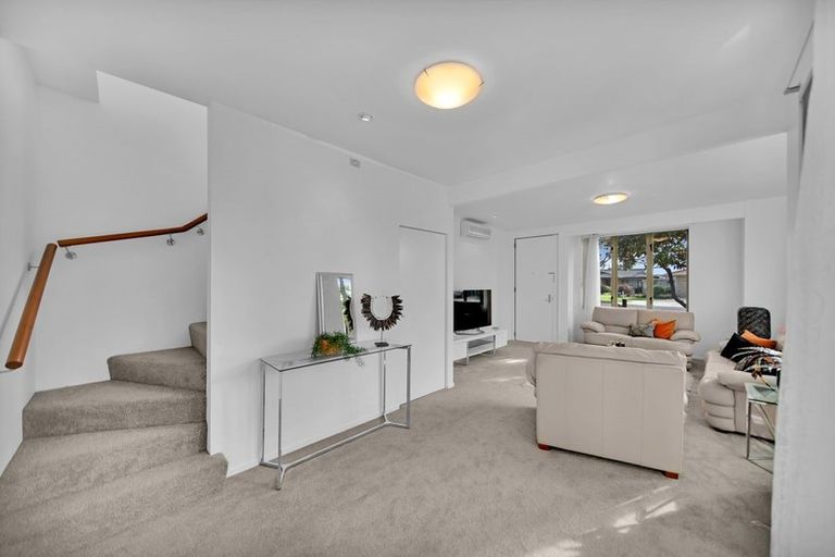 Photo of property in 156 Guys Road, East Tamaki, Auckland, 2013