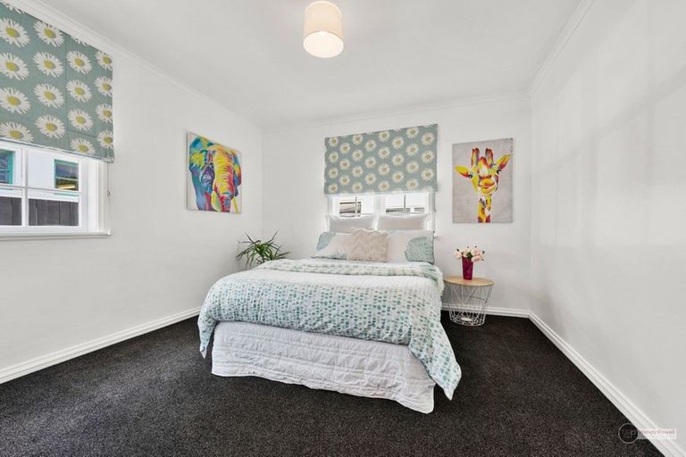 Photo of property in 8 Bauchop Road, Waterloo, Lower Hutt, 5011