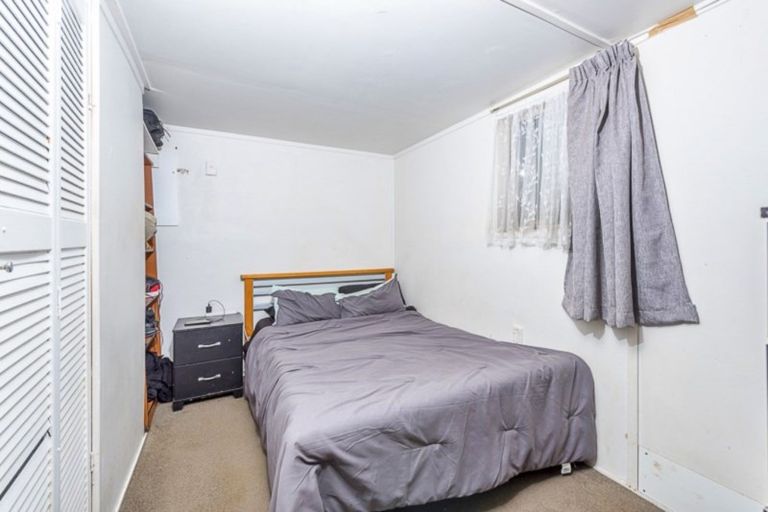 Photo of property in 526a Swanson Road, Ranui, Auckland, 0612