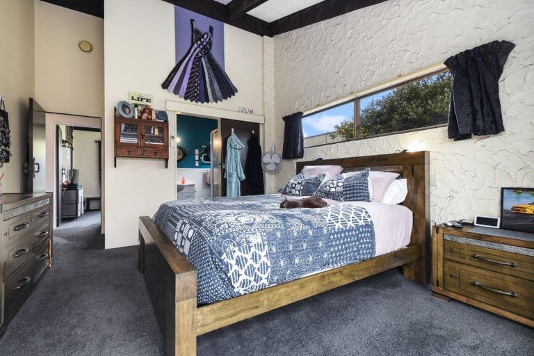 Photo of property in 19 Neri Crescent, Pomare, Rotorua, 3015