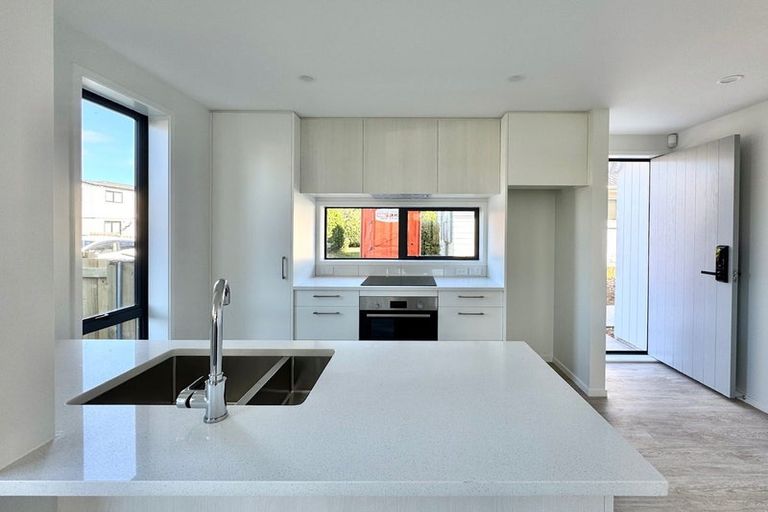 Photo of property in 39a Omana Road, Papatoetoe, Auckland, 2025