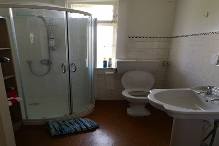 Photo of property in 129 Queen Street, North Dunedin, Dunedin, 9016