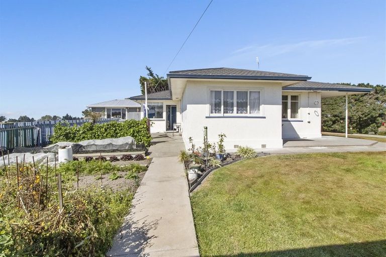 Photo of property in 84 Maytown Road, Waimate, 7978