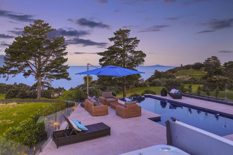 Photo of property in 8 Pacific Cliffs Drive, Gulf Harbour, Whangaparaoa, 0930