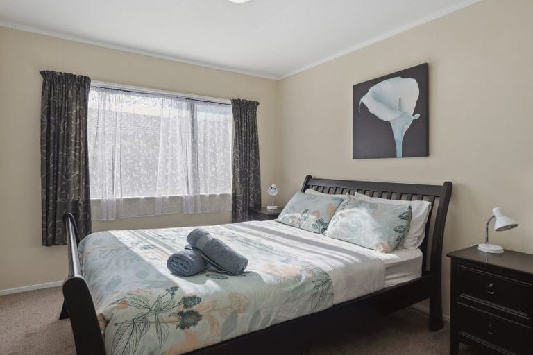 Photo of property in 56a Aquarius Drive, Kawaha Point, Rotorua, 3010