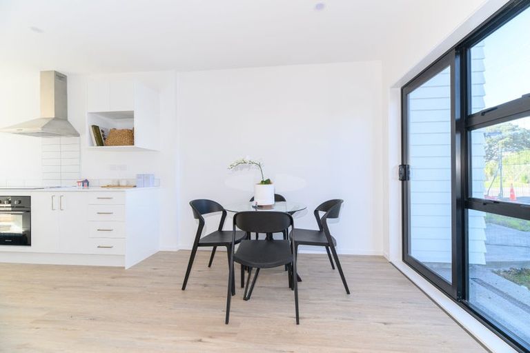 Photo of property in 148 Mcleod Road, Te Atatu South, Auckland, 0610