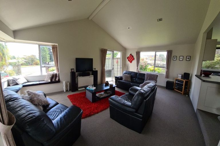 Photo of property in 37 Basley Road, Owhata, Rotorua, 3010