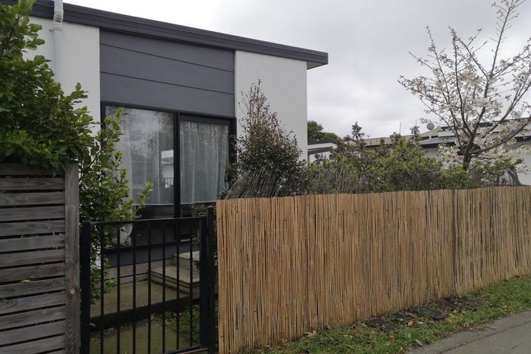 Photo of property in 22 League Lane, Phillipstown, Christchurch, 8011