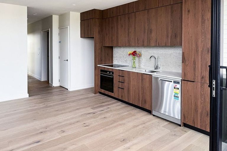 Photo of property in 301/84b Te Oneroa Way, Long Bay, Auckland, 0630