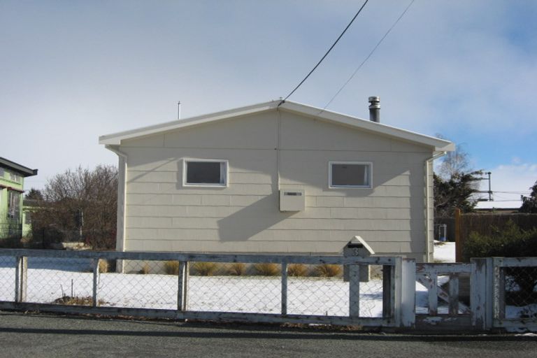 Photo of property in 3 Macaulay Place, Twizel, 7901