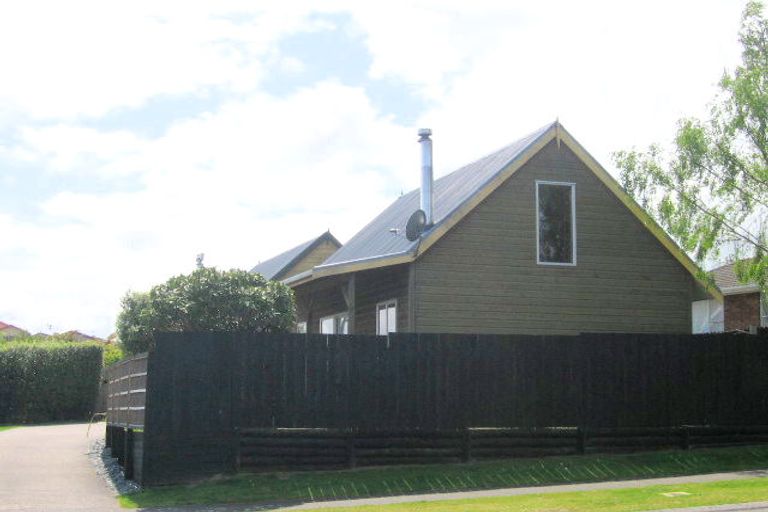 Photo of property in 34 Hyde Avenue, Richmond Heights, Taupo, 3330