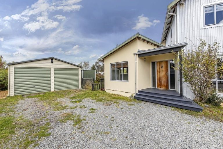 Photo of property in 8 Dohrmans Road, Oxford, 7430