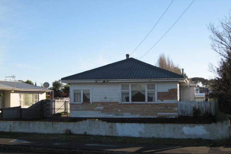 Photo of property in 18 Rawson Street, New Brighton, Christchurch, 8083