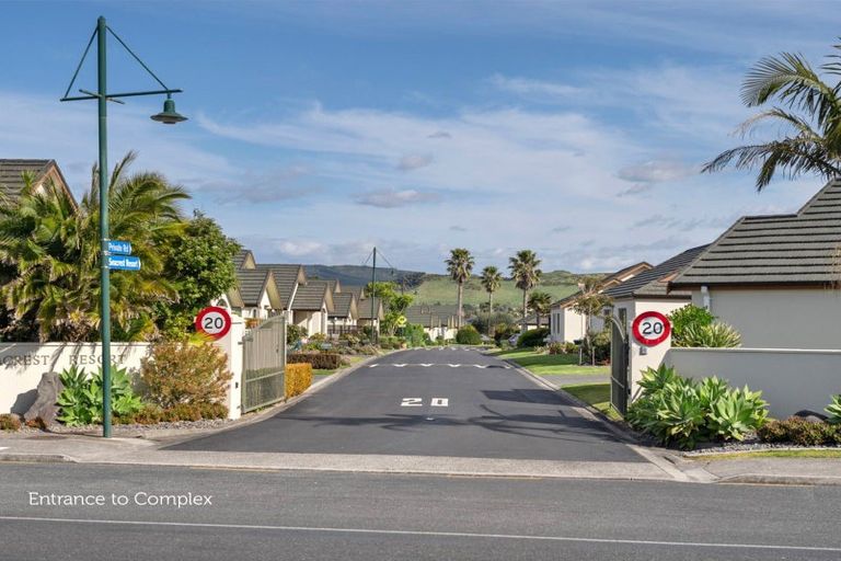 Photo of property in Seacrest, 7/200 Papamoa Beach Road, Papamoa Beach, Papamoa, 3118