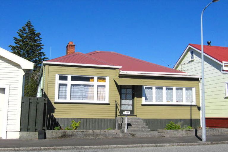 Photo of property in 11 Cowper Street, Greymouth, 7805