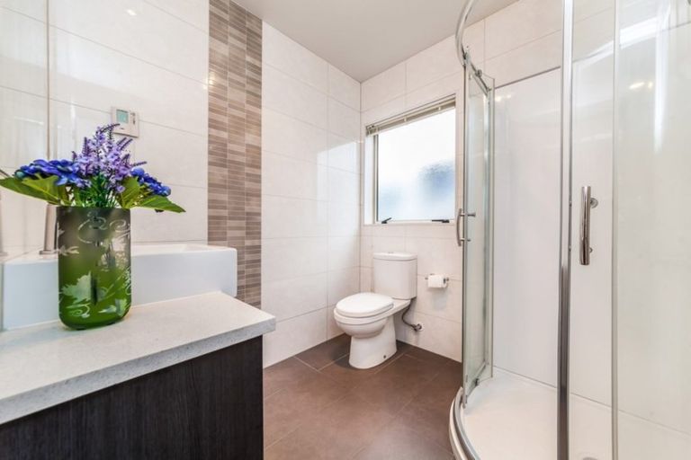 Photo of property in 41 Terrasini Drive, Flat Bush, Auckland, 2019