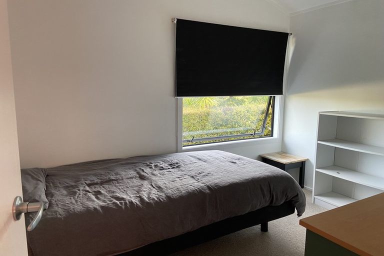 Photo of property in 2/28 Marina Road, Torbay, Auckland, 0630