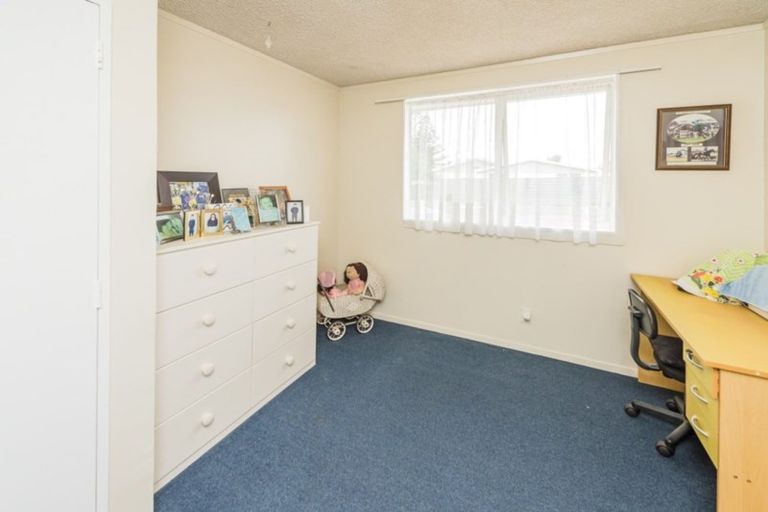 Photo of property in 68 Hinau Street, Castlecliff, Whanganui, 4501