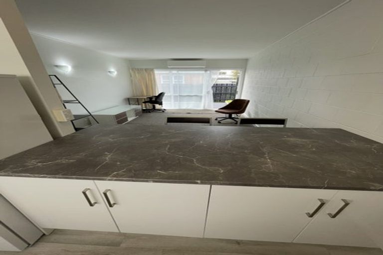 Photo of property in 1/98 Cuba Street, Petone, Lower Hutt, 5012