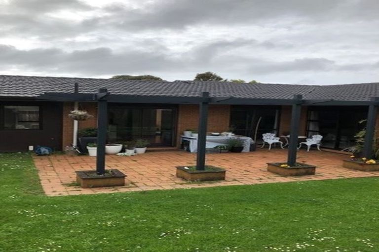 Photo of property in 23 Harford Place, Pakuranga Heights, Auckland, 2010