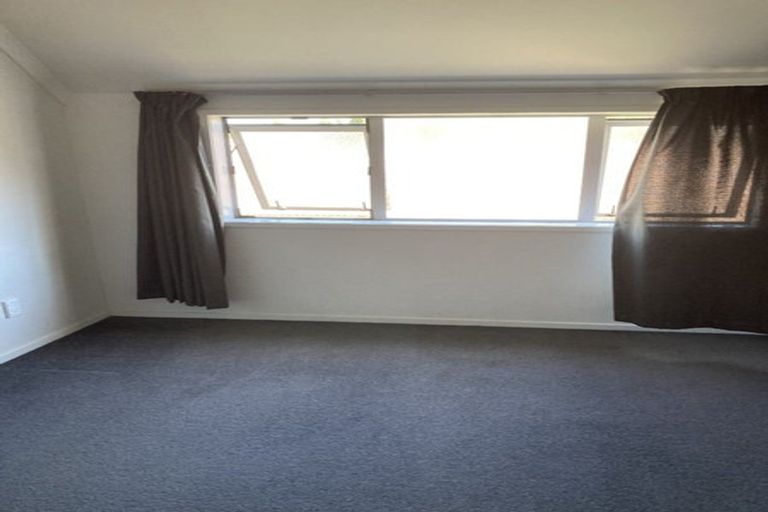 Photo of property in 3c Scotland Place, Hillcrest, Hamilton, 3216