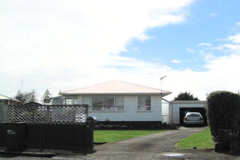 Photo of property in 4 Pamu Place, Waitara, 4320