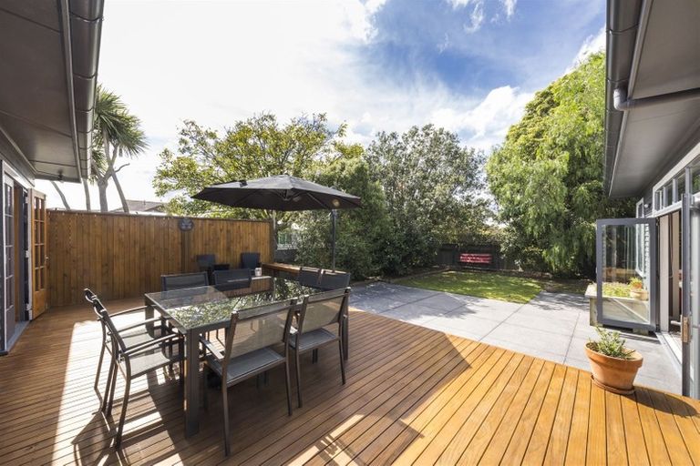 Photo of property in 107 Fitzroy Street, Terrace End, Palmerston North, 4410