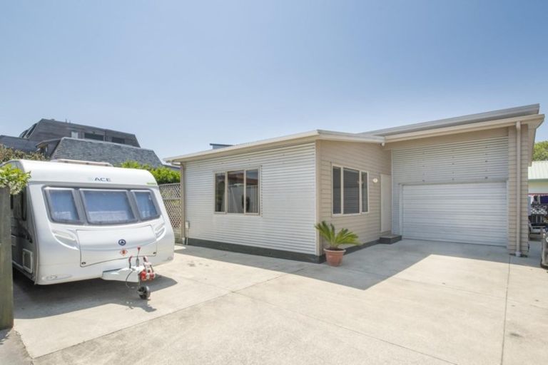 Photo of property in 46e Percy Road, Papamoa Beach, Papamoa, 3118