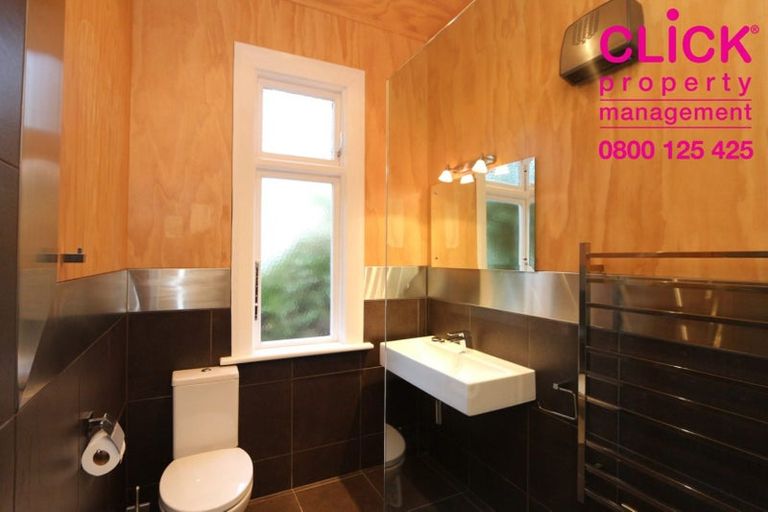 Photo of property in 37 Prestwick Street, Maori Hill, Dunedin, 9010