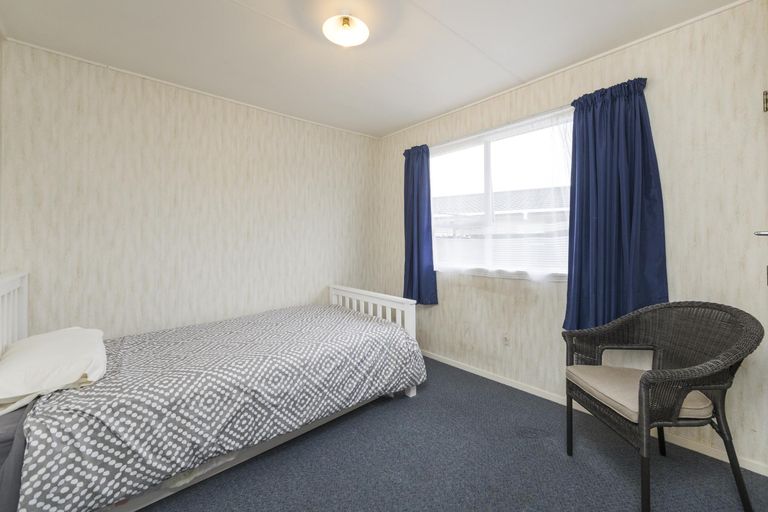 Photo of property in 15 Meadowbrook Drive, Cloverlea, Palmerston North, 4412