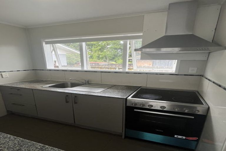 Photo of property in 11 Tiari Place, Mangere East, Auckland, 2024