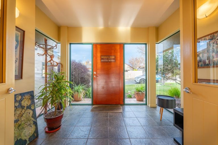 Photo of property in 18 Chateau Close, Gleniti, Timaru, 7910