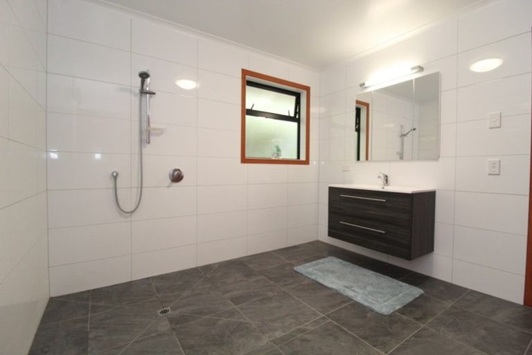 Photo of property in 5 Durham Street, Waimate, 7924