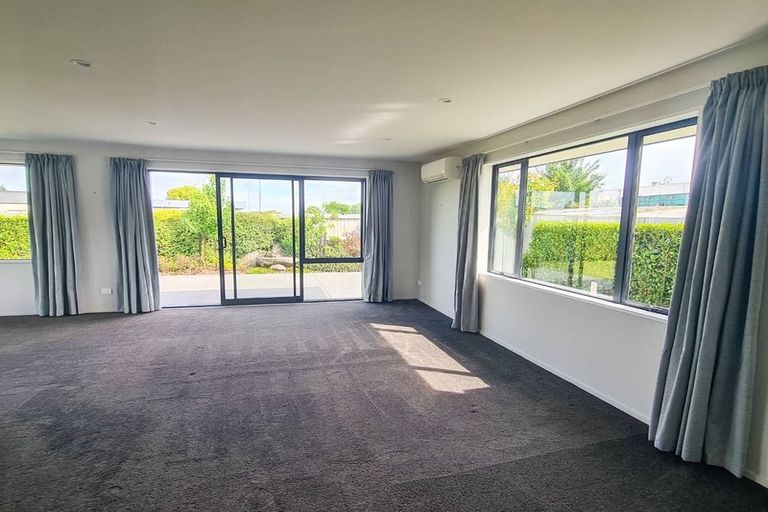 Photo of property in 35b Hargood Street, Woolston, Christchurch, 8062