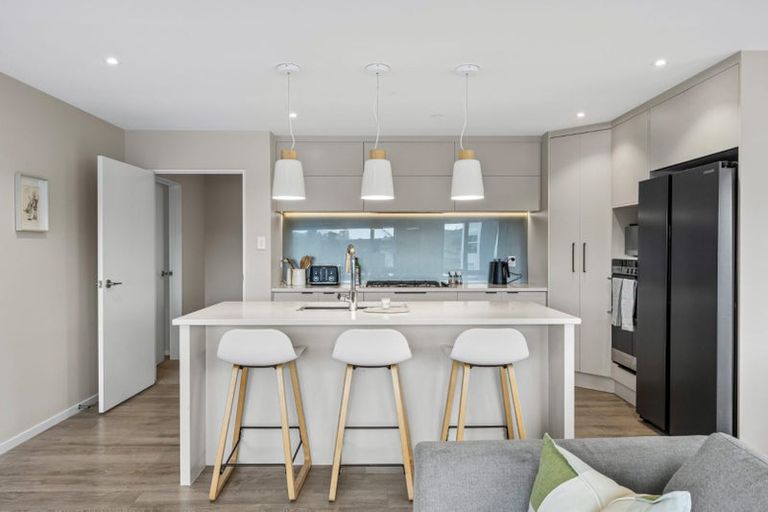 Photo of property in 60 Godfrey Drive, Orewa, 0931