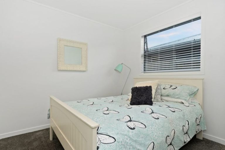 Photo of property in 18 Oka Street, Papamoa Beach, Papamoa, 3118