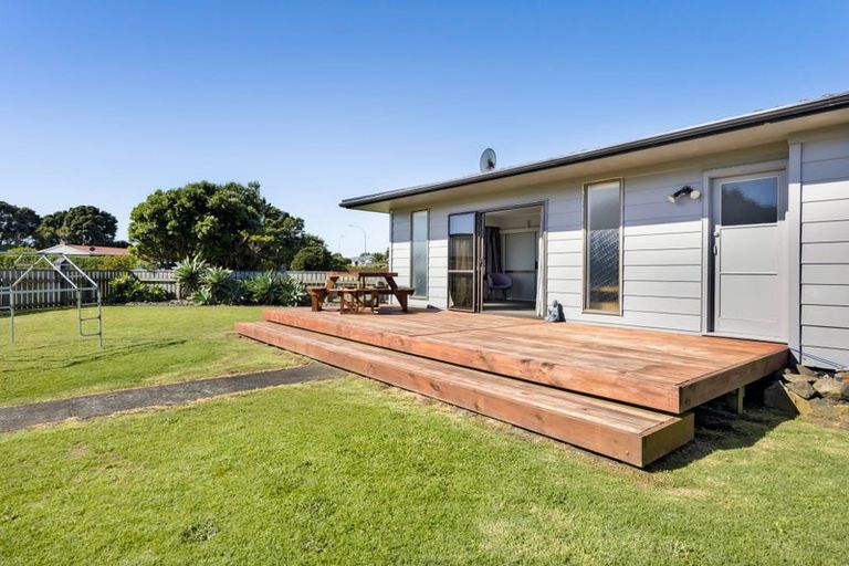 Photo of property in 15 Wilson Road, Opunake, 4616