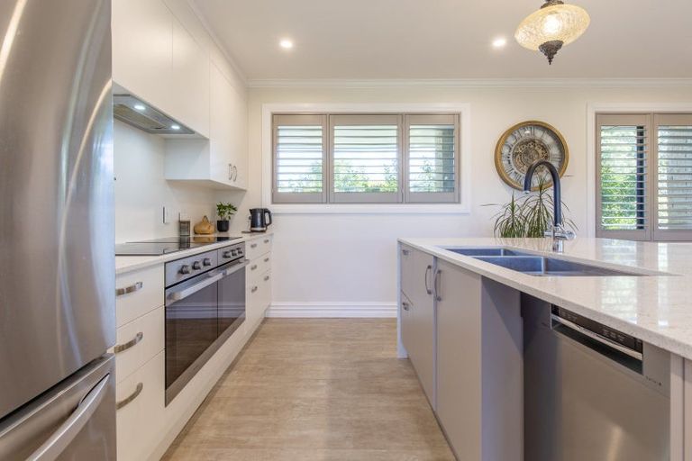 Photo of property in 20 Smith Street, Dannevirke, 4930