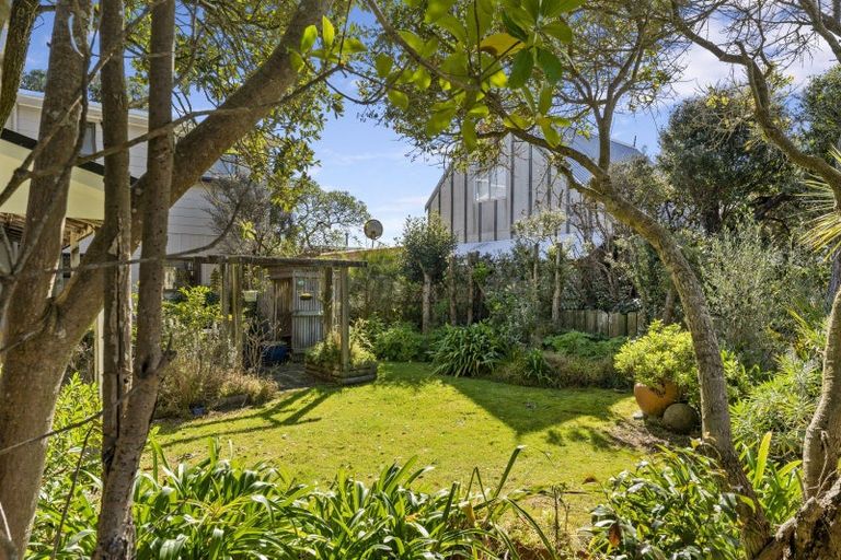 Photo of property in 5 Moana Street, Otaki Beach, Otaki, 5512