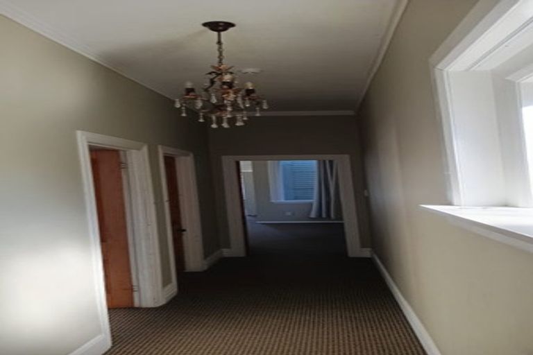 Photo of property in 57 Wellington Road, Kilbirnie, Wellington, 6022