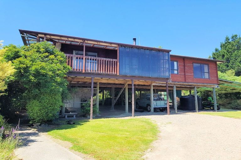 Photo of property in 6 Stoddart Terrace, Diamond Harbour, Lyttelton, 8971